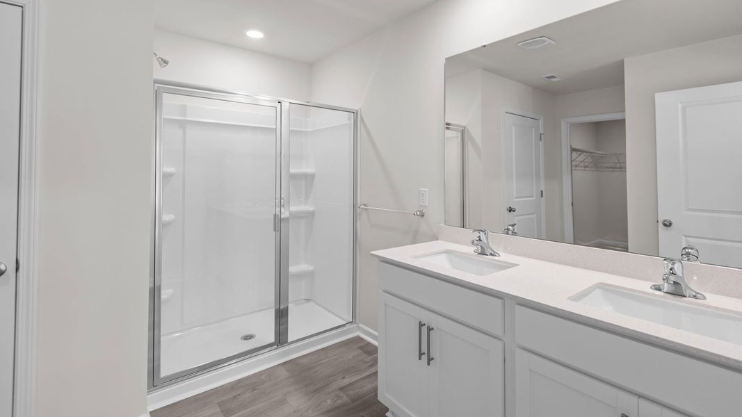 Furnished interior view inside a new home in Blair Ridge, La Grange (Image 9).