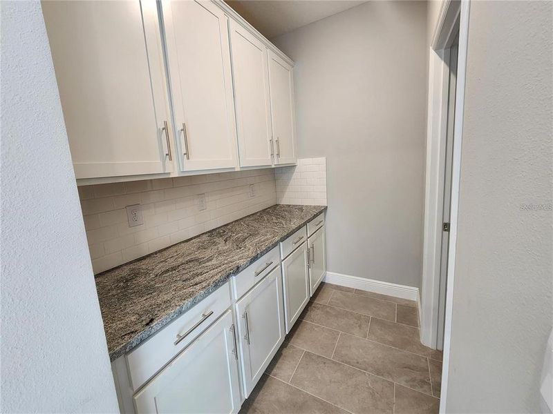 Furnished interior view inside a new home in Woodcreek, Wesley Chapel (Image 4).