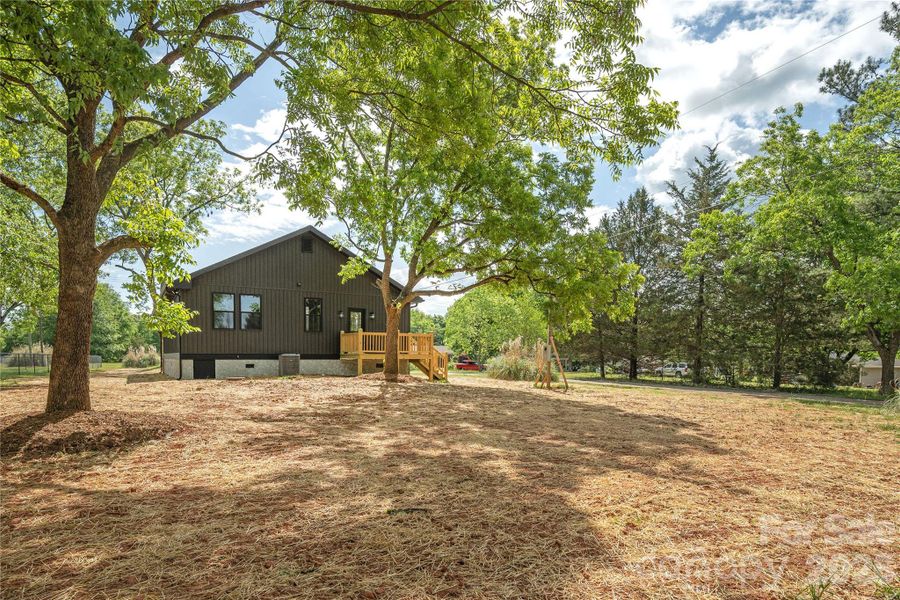 Image 22 of a home in .