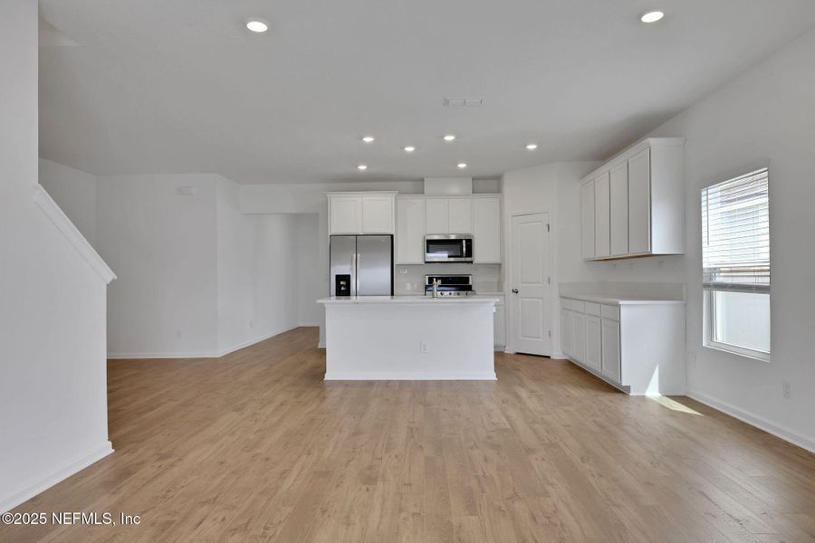 Image 39 of a home in Cordova Palms.