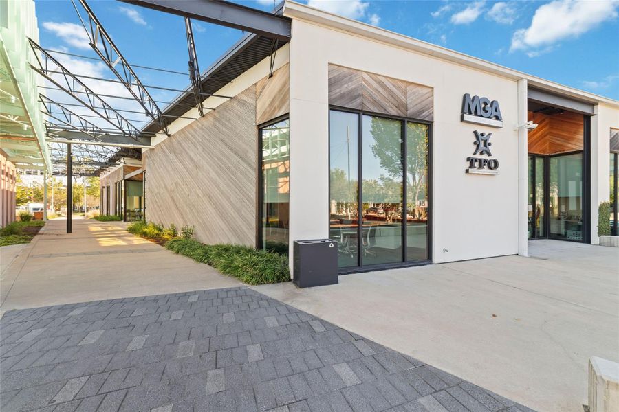Exterior details and patio area of a home in , Houston (Image 25). Exterior details and patio area of a home in , Houston (Image 25).