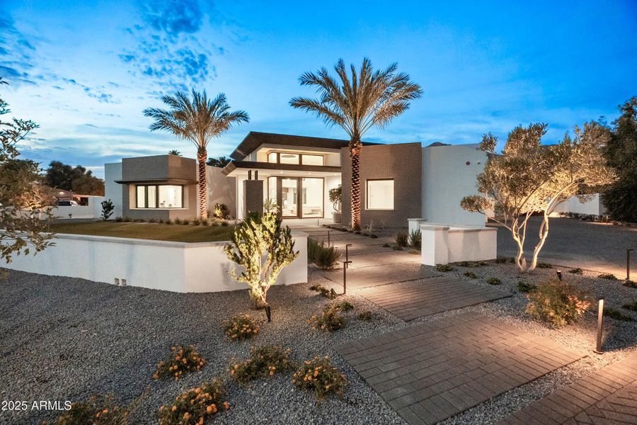 Front Yard Front Yard