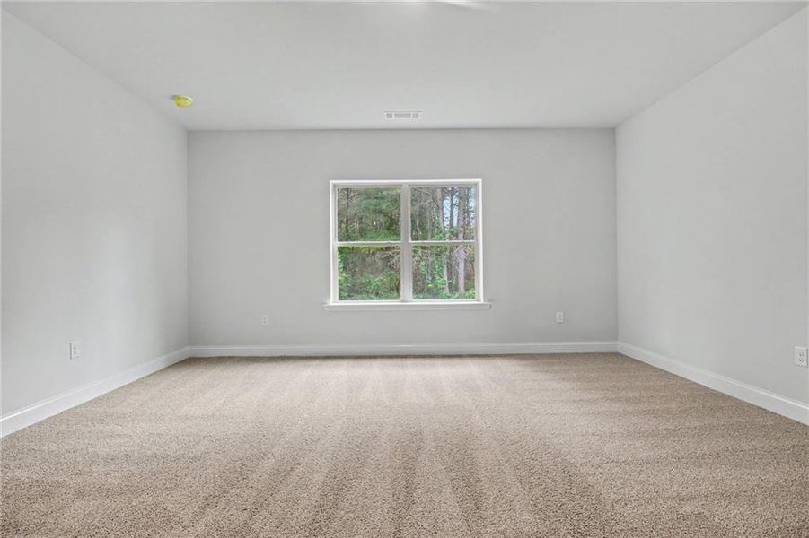 Spacious, unfurnished interior of a new home in Magnolia Villas, Cornelia (Image 32).