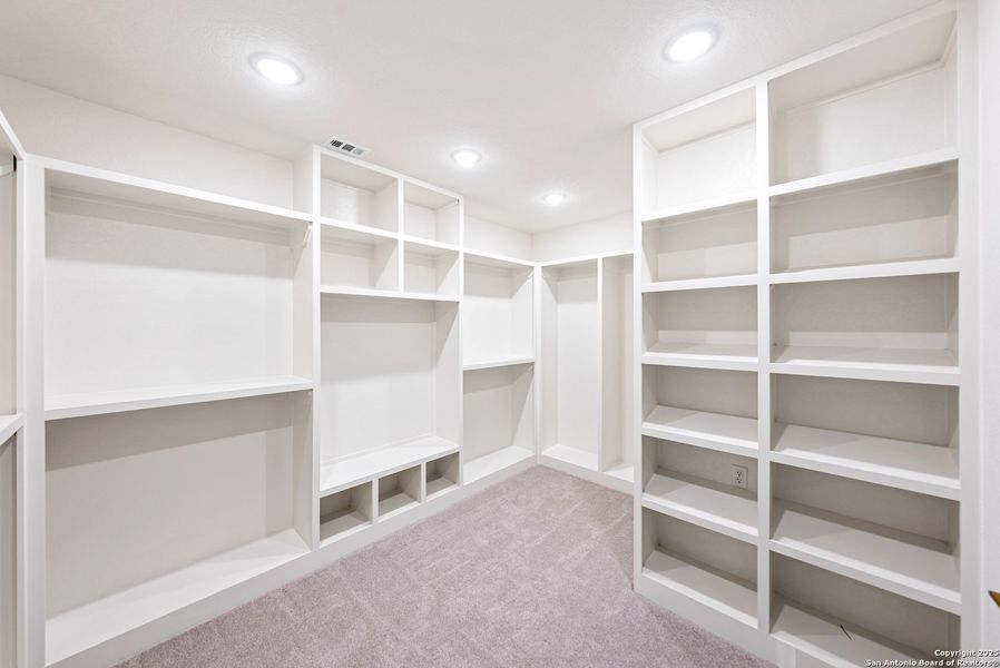 Image 51 of a home in . Image 51 of a home in .