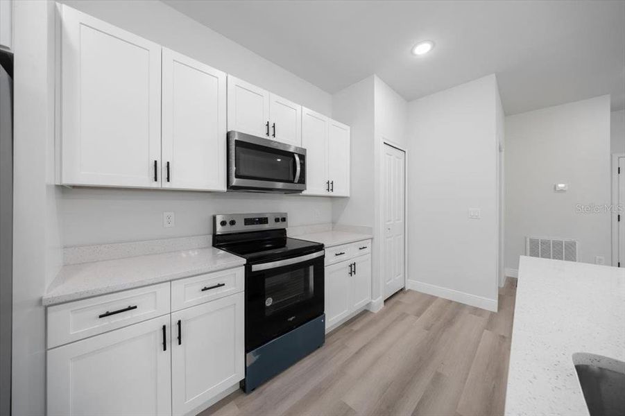 Spacious, unfurnished interior of a new home in , Ocala (Image 20). Spacious, unfurnished interior of a new home in , Ocala (Image 20).