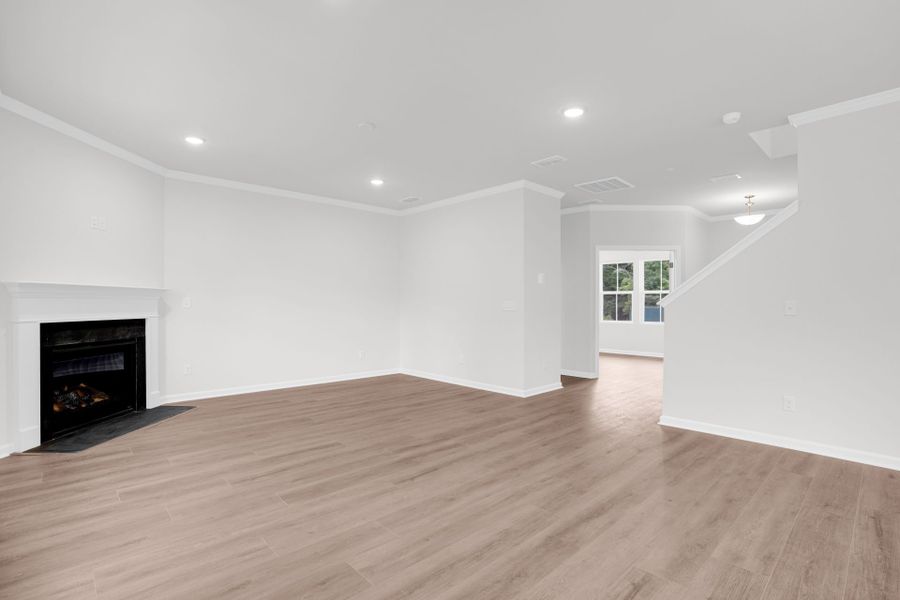 Spacious, unfurnished interior of a new home in Carriage Estates, Lexington (Image 37).