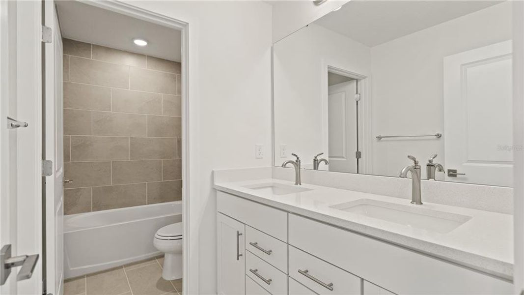 Furnished interior view inside a new home in Willowbrook North, Winter Haven (Image 8).