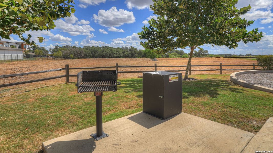 Community amenities in Paramount, Kyle (Image 20).