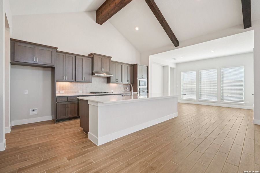 Furnished interior view inside a new home in Meyer Ranch, New Braunfels (Image 7).
