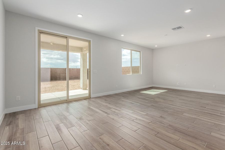 10 Mecklenburg 10 Mecklenburg