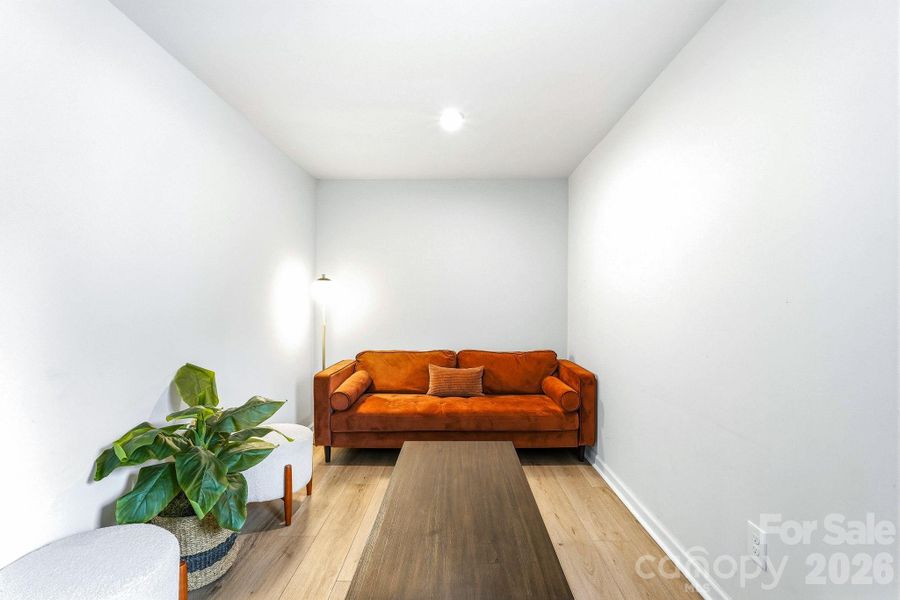 Furnished interior view inside a new home in , Kannapolis (Image 5).