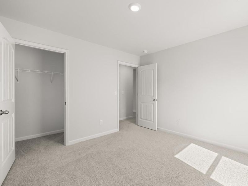 Spacious, unfurnished interior of a new home in Parkside at Carter Grove, Cartersville (Image 17).