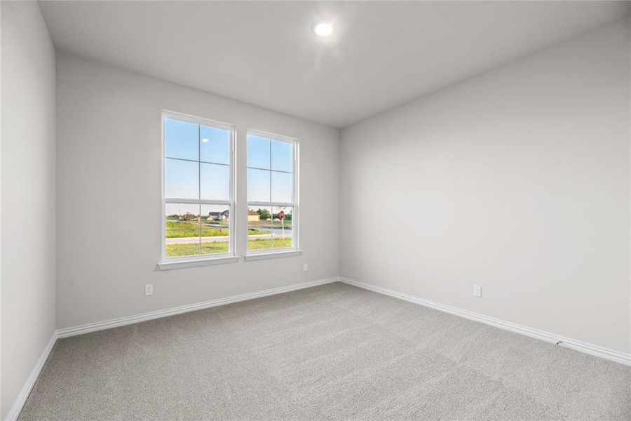 Spacious, unfurnished interior of a new home in Oak Valley, Oak Ridge (Image 21).