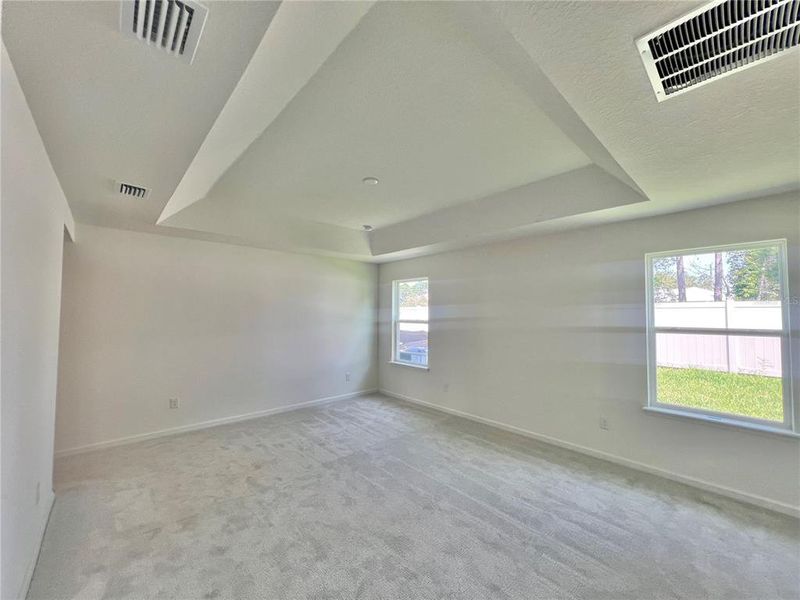 Spacious, unfurnished interior of a new home in Whiteview Village, Palm Coast (Image 8).
