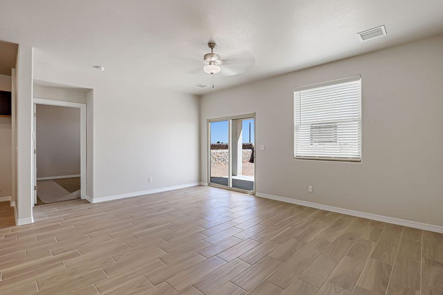 Representative unfurnished interior of a home built from the Sinatra by View Homes in Desert Springs | Enchanted Series, El Paso (Image 43).