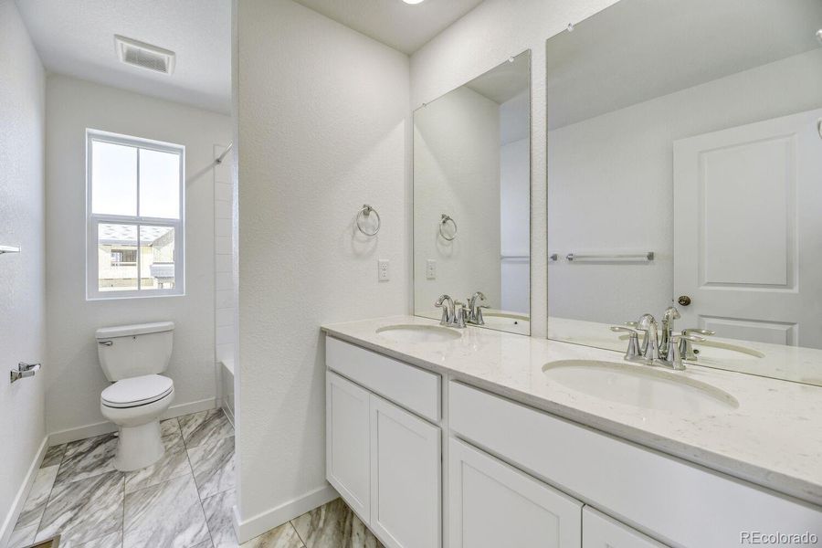 Furnished interior view inside a new home in Independence, Elizabeth (Image 6).