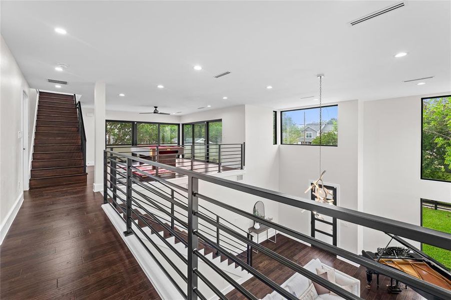 Image 34 of a home in .