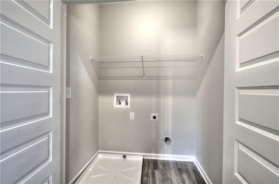 Spacious, unfurnished interior of a new home in , Cartersville (Image 29). Spacious, unfurnished interior of a new home in , Cartersville (Image 29).