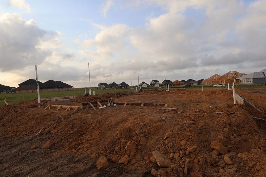 Every foundation at DWH is engineered and it’s inspected three times! We do not do “batch” testing. Rest easy knowing your foundation comes with a 10 year warranty. Every foundation at DWH is engineered and it’s inspected three times! We do not do “batch” testing. Rest easy knowing your foundation comes with a 10 year warranty.
