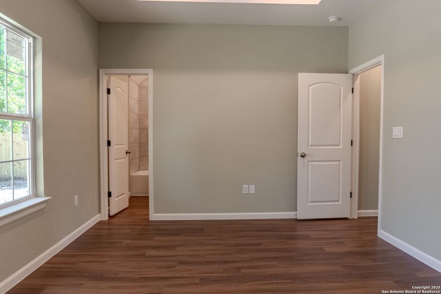 Spacious, unfurnished interior of a new home in , San Antonio (Image 13). Spacious, unfurnished interior of a new home in , San Antonio (Image 13).