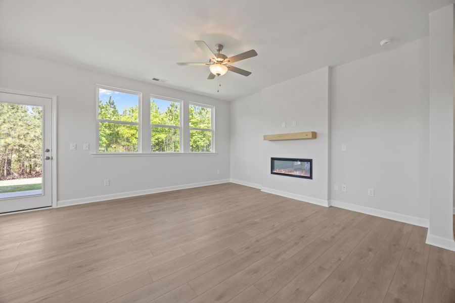 Representative unfurnished interior of a home built from the The Ashport B by Davidson Homes LLC in Saddle Creek Ranch, Cibolo (Image 21).