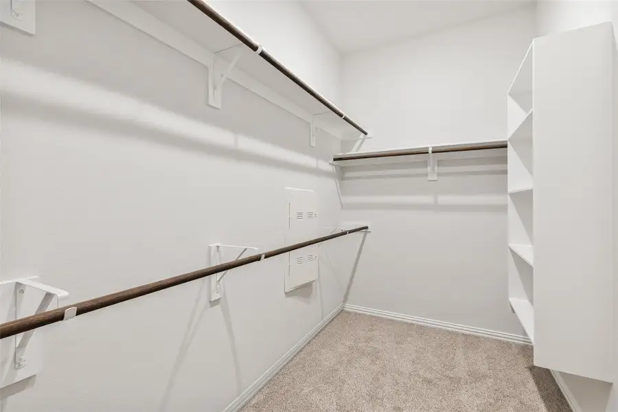 Image 34 of a home in Sunterra. Image 34 of a home in Sunterra.