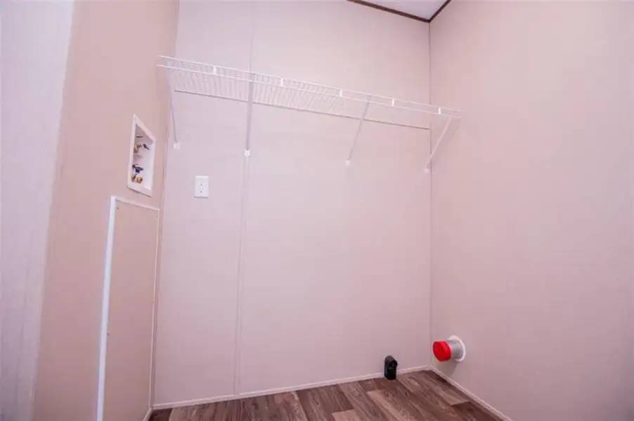 Spacious, unfurnished interior of a new home in , Bremen (Image 49). Spacious, unfurnished interior of a new home in , Bremen (Image 49).