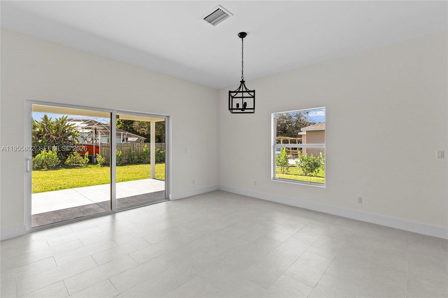 Spacious, unfurnished interior of a new home in , Port St. Lucie (Image 15).