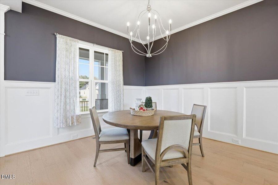 39-110 Summerlin Dr-39