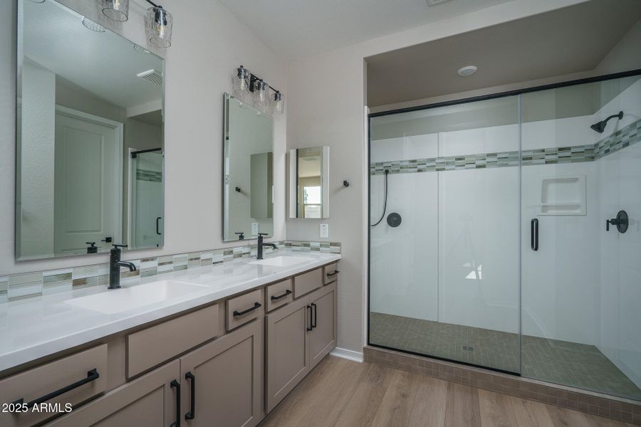 16) PRIMARY BATH 16) PRIMARY BATH