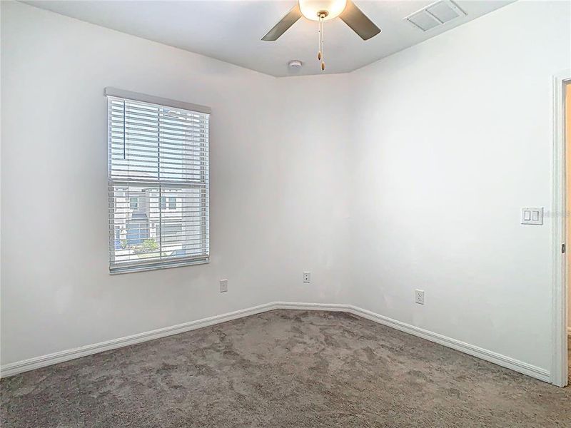 Spacious, unfurnished interior of a new home in , Wesley Chapel (Image 45).