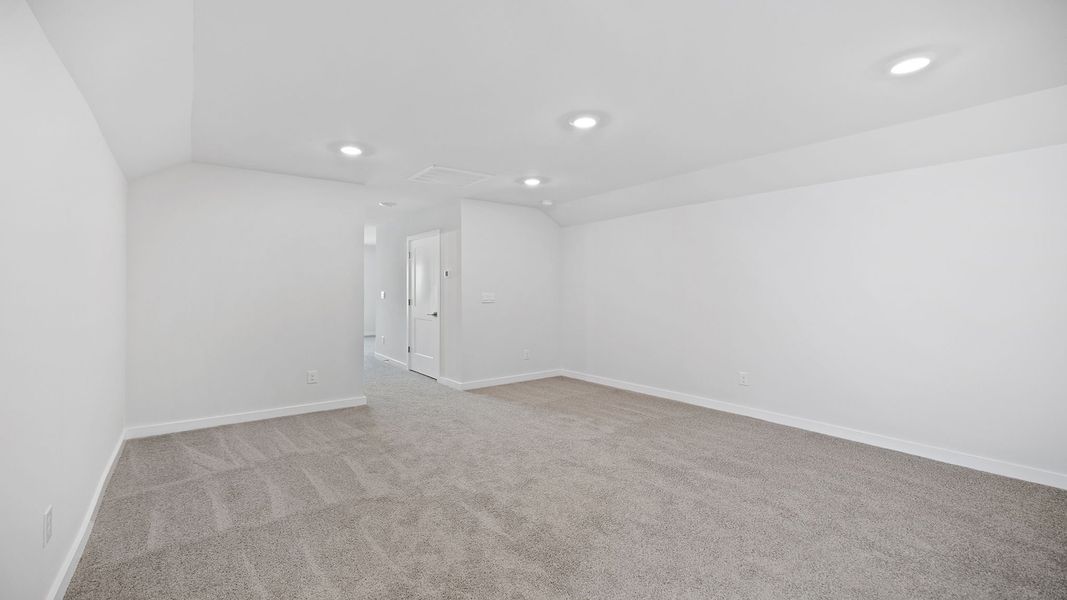 Spacious, unfurnished interior of a new home in Whitehawk Meadows, Travelers Rest (Image 19).