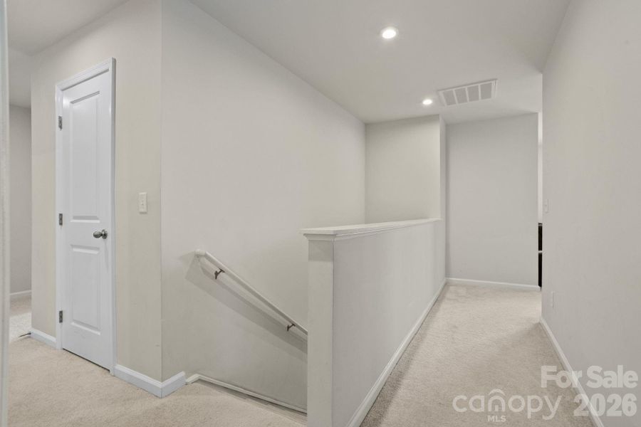 Spacious, unfurnished interior of a new home in , Piedmont (Image 22).