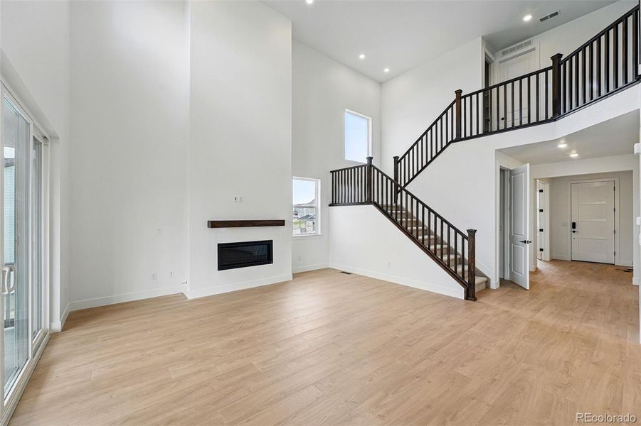 1667 Fox Trotter Point ~ Ready Now