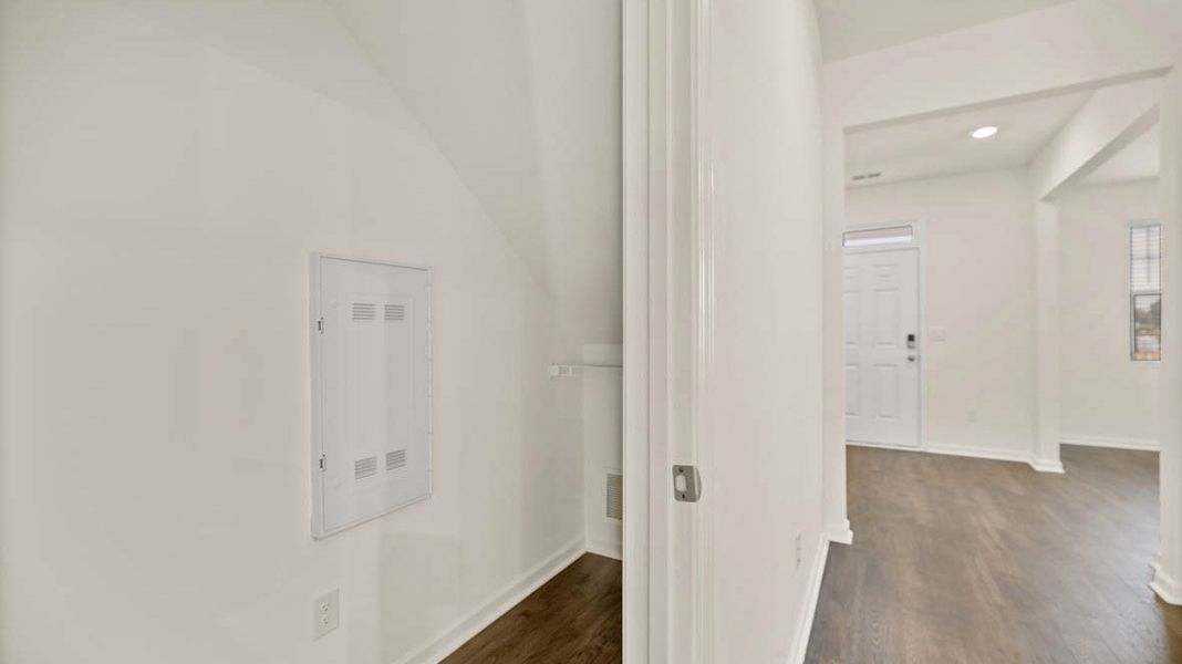 Image 46 of a home in Estates at Deer Hollow.