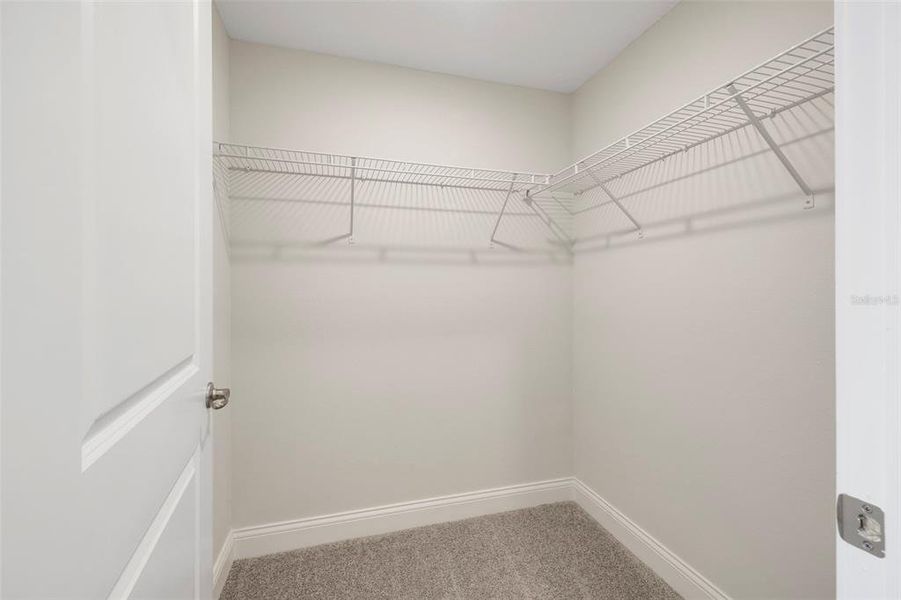 Spacious, unfurnished interior of a new home in Gatherings® of Lake Nona, Orlando (Image 22).
