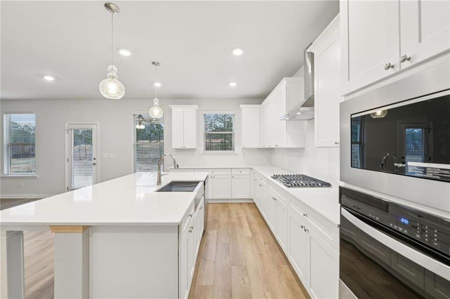 Furnished interior view inside a new home in Hamilton Lakes, Lawrenceville (Image 10).
