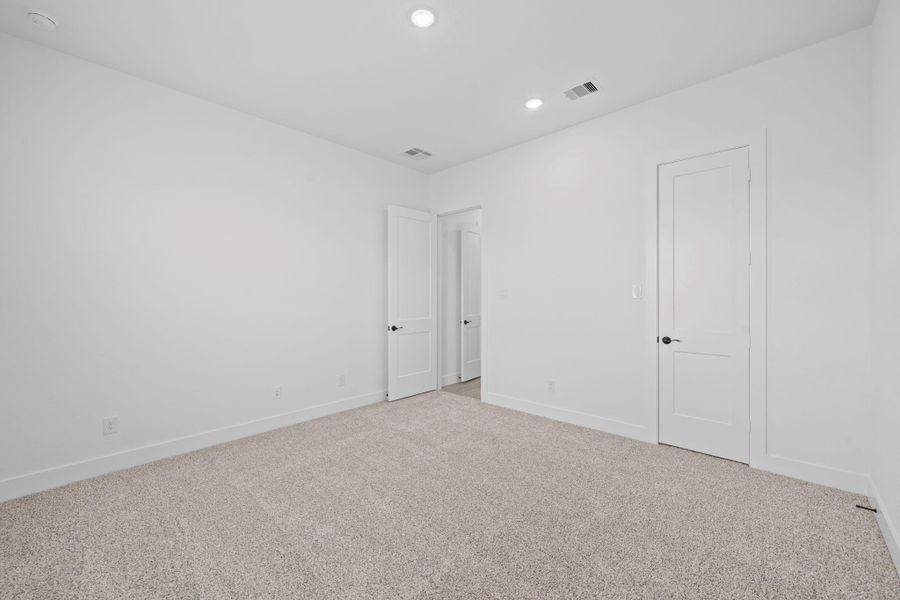 Spacious, unfurnished interior of a new home in Elyson 60's, Katy (Image 16). Spacious, unfurnished interior of a new home in Elyson 60's, Katy (Image 16).