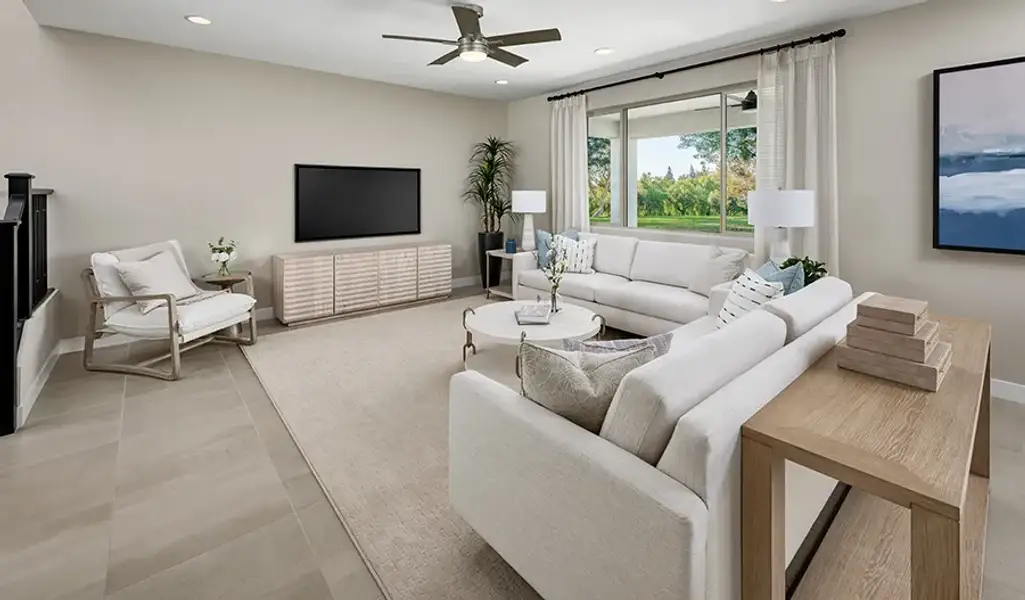 Yorktown-MYD-RobertsCrossing Family Room