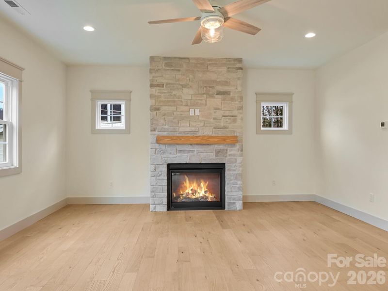 Spacious, unfurnished interior of a new home in , Asheville (Image 32). Spacious, unfurnished interior of a new home in , Asheville (Image 32).