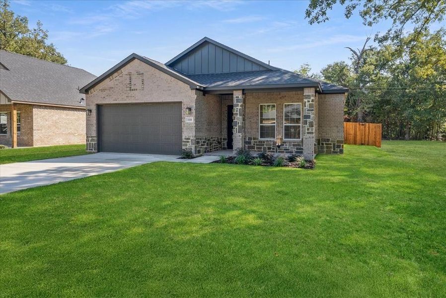 Image 27 of a home in . Image 27 of a home in .