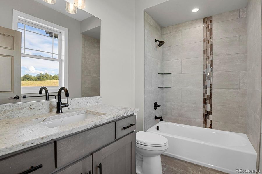 Secondary suite bathroom