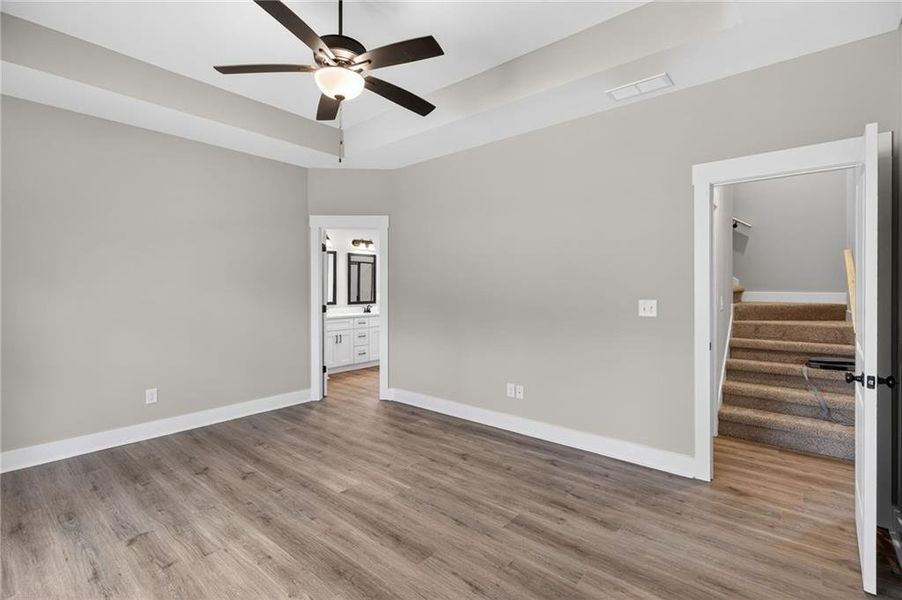 Spacious, unfurnished interior of a new home in , Taylorsville (Image 25).