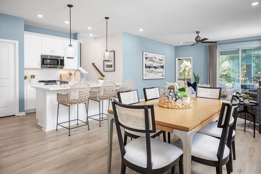 Gorgeous Kitchen and Dining Area