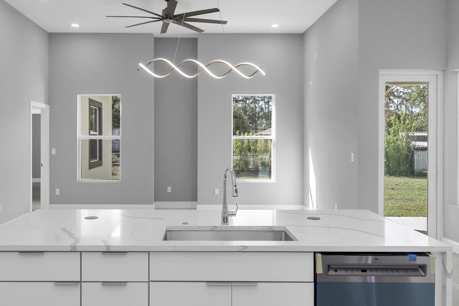 15174 69th Ct N. Loxahatchee 33470 -