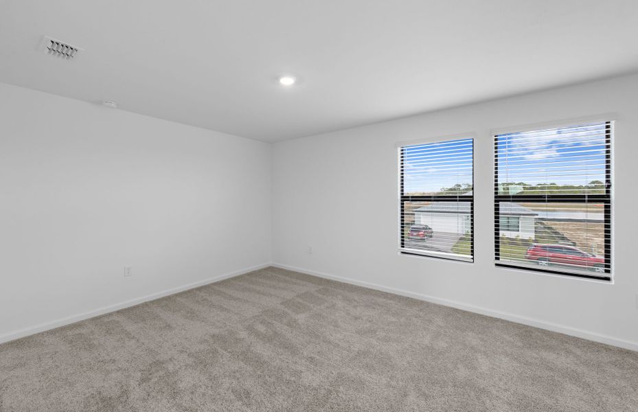 Spacious, unfurnished interior of a new home in Caloosa Cove, Labelle (Image 13).