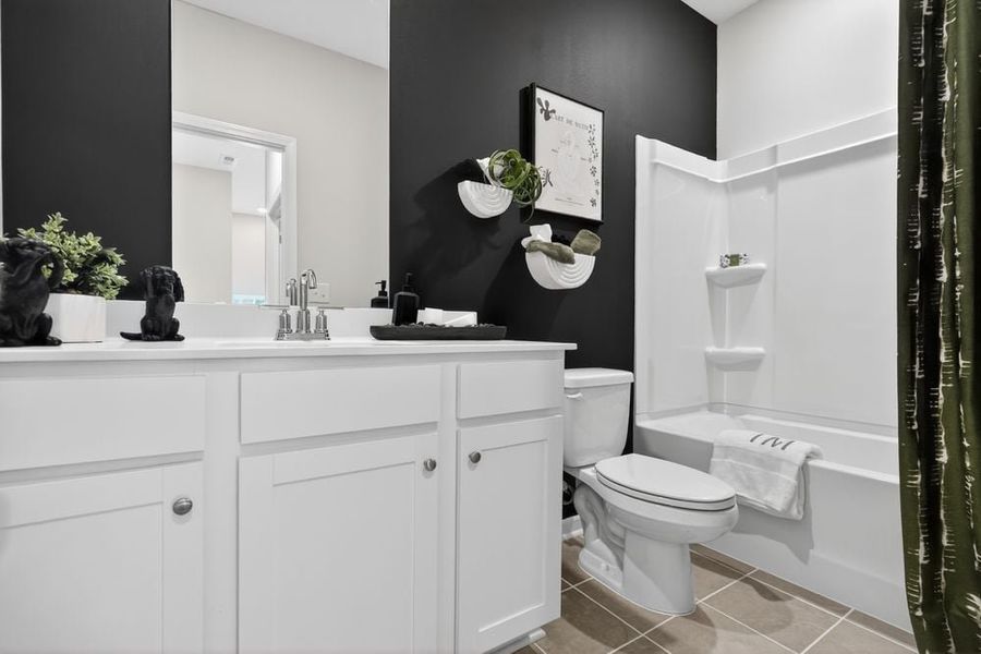 Furnished interior view inside a new home in Alder Creek, Cumming (Image 20).