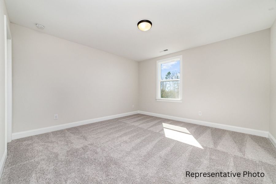 Spacious, unfurnished interior of a new home in Shepherds Trace, Clover (Image 22).