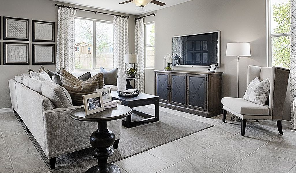 Edward/Boxwood-LV-Family room (Summer Hill)