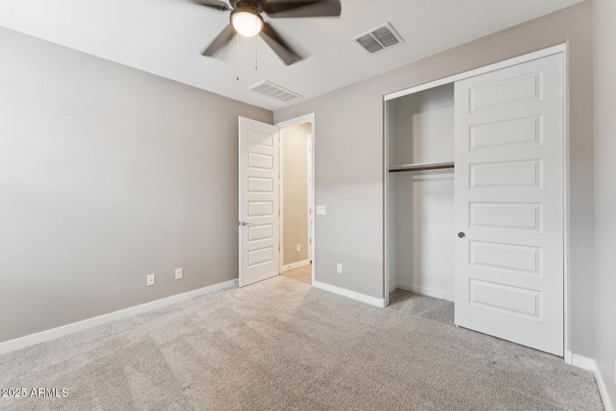 020-bedroom-2 020-bedroom-2